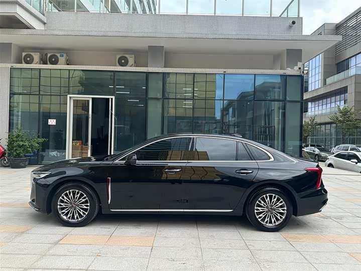 Фото 7 - Hongqi H5
