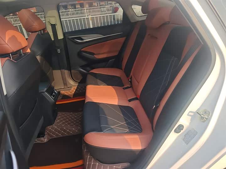 Фото 8 - Changan Eado Plus