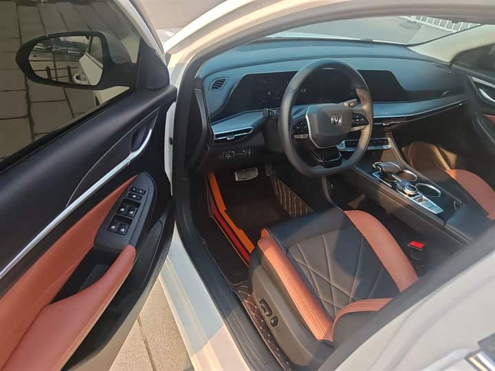 Фото 9 - Changan Eado Plus