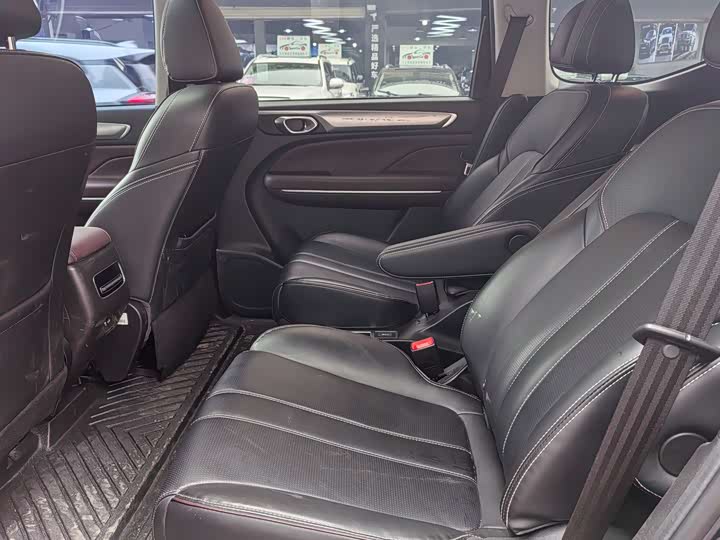 Фото 6 - GAC Trumpchi M6