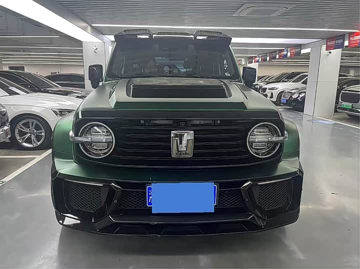 Фото 2 - Tank 300