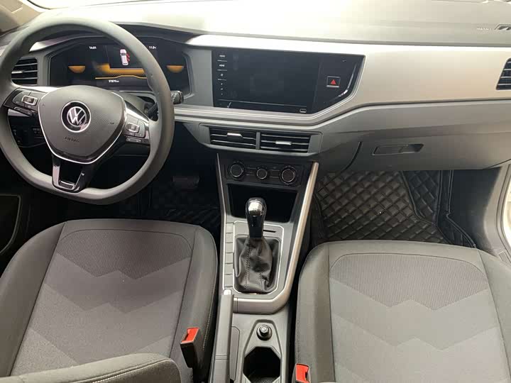 Фото 7 - Volkswagen Polo