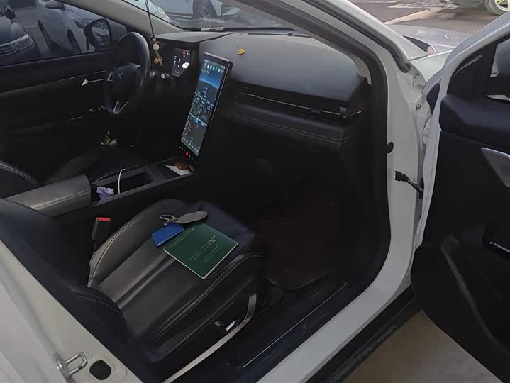 Фото 8 - XPeng G3