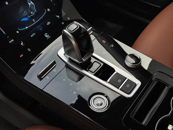 Фото 8 - Chery Tiggo 8 Plus