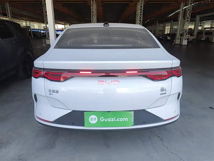 Фото 6 - BYD Qin L