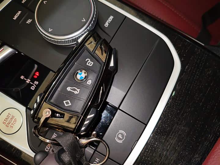 Фото 9 - BMW 3 Series
