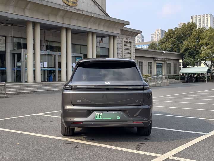 Фото 7 - LiXiang L8