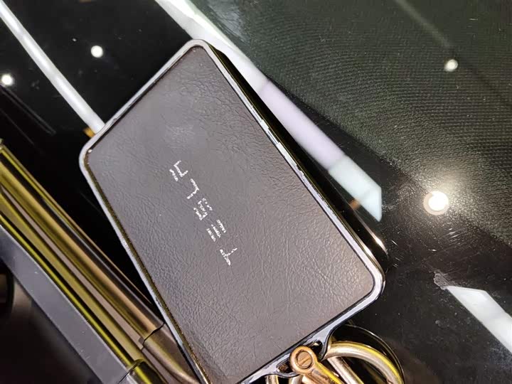 Фото 9 - Tesla Model Y