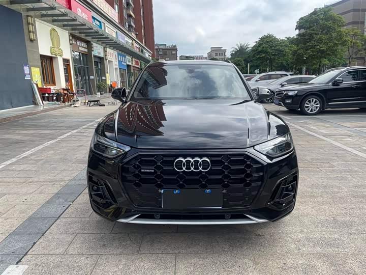 Фото 3 - Audi Q5L