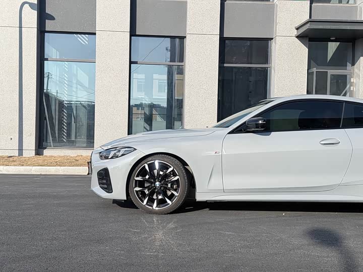 Фото 5 - BMW 4 Series