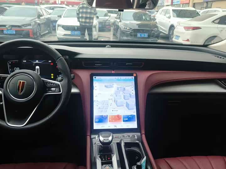 Фото 7 - Hongqi H5