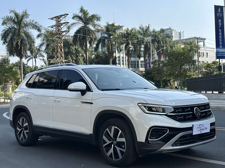 Фото 3 - Volkswagen Tayron