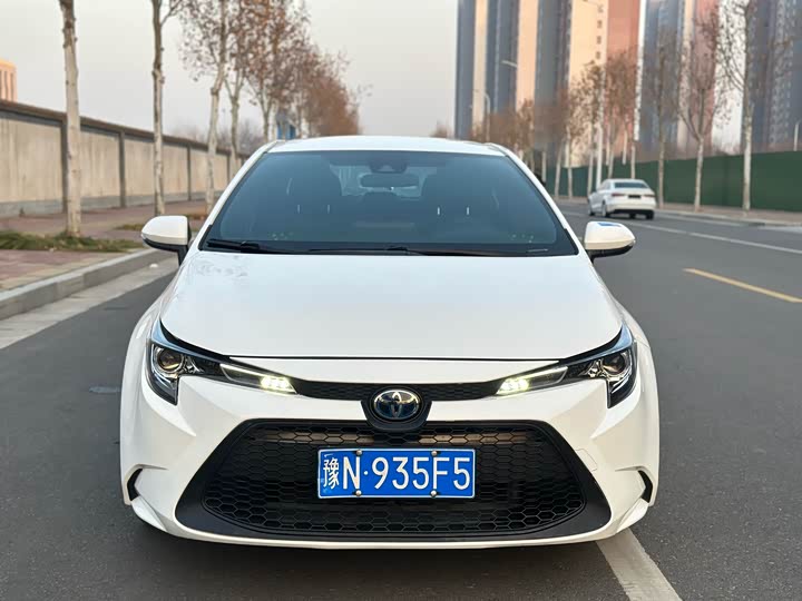 Фото 2 - Toyota Levin