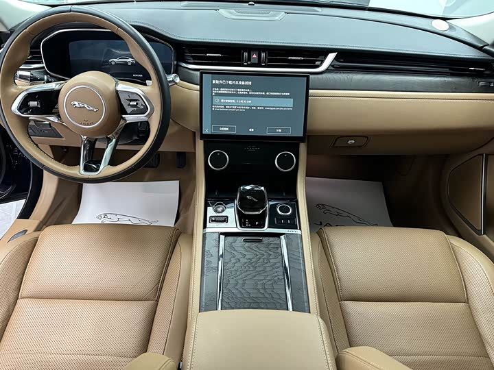 Фото 8 - Jaguar XF L