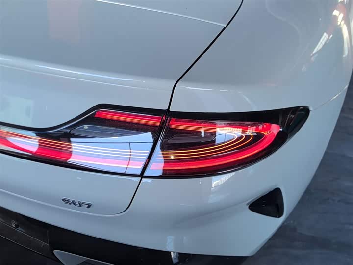 Фото 8 - Xiaomi SU7