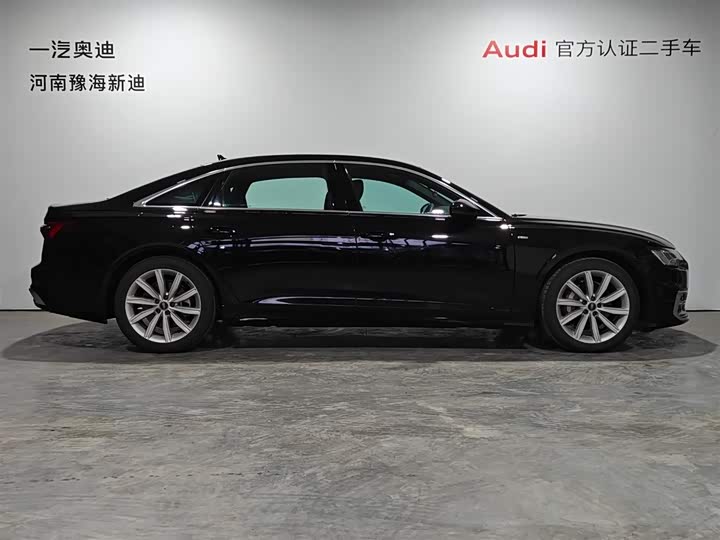 Фото 3 - Audi A6L