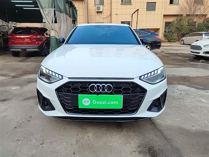 Фото 3 - Audi A4L