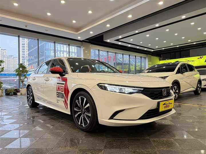 Фото 3 - Honda Integra