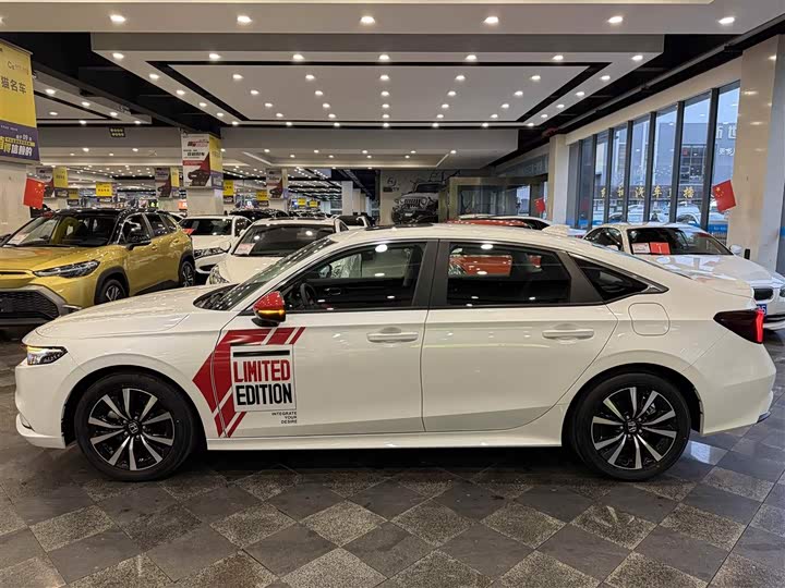 Фото 9 - Honda Integra