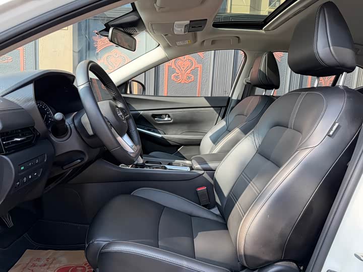 Фото 4 - Nissan Sylphy