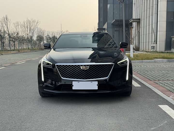 Фото 2 - Cadillac CT6