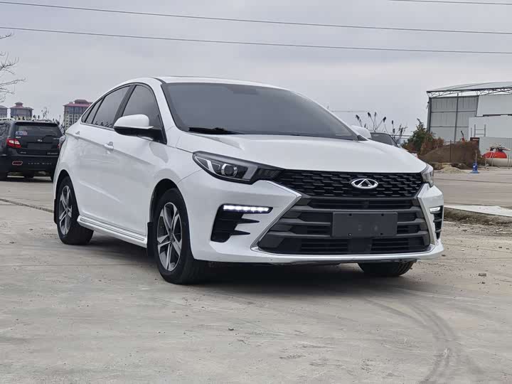 Фото 3 - Chery Omoda S5 (Arrizo 5 Plus)