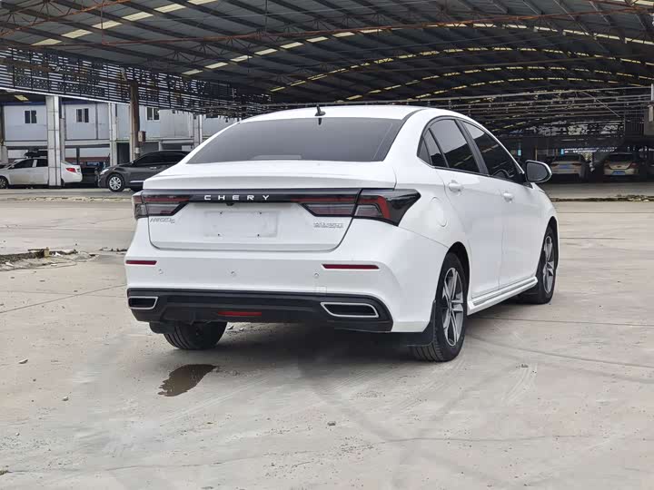 Фото 6 - Chery Omoda S5 (Arrizo 5 Plus)