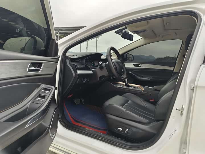 Фото 7 - Chery Omoda S5 (Arrizo 5 Plus)