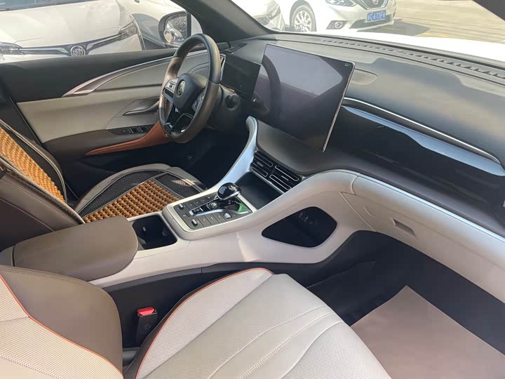 Фото 5 - BYD Song Pro Hybrid