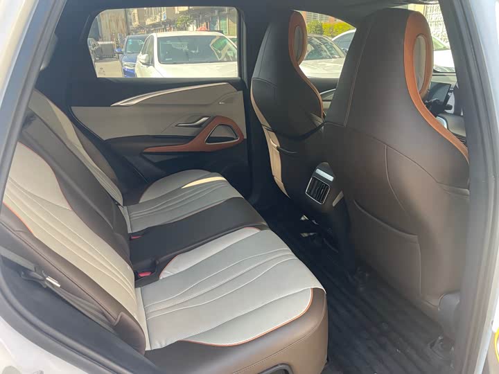 Фото 6 - BYD Song Pro Hybrid