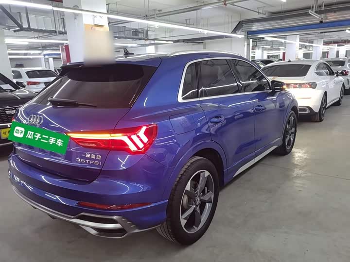Фото 7 - Audi Q3