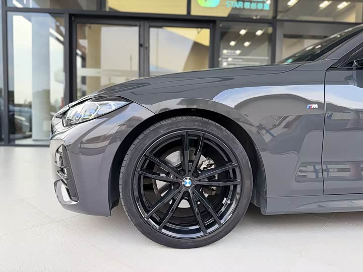 Фото 4 - BMW 4 Series