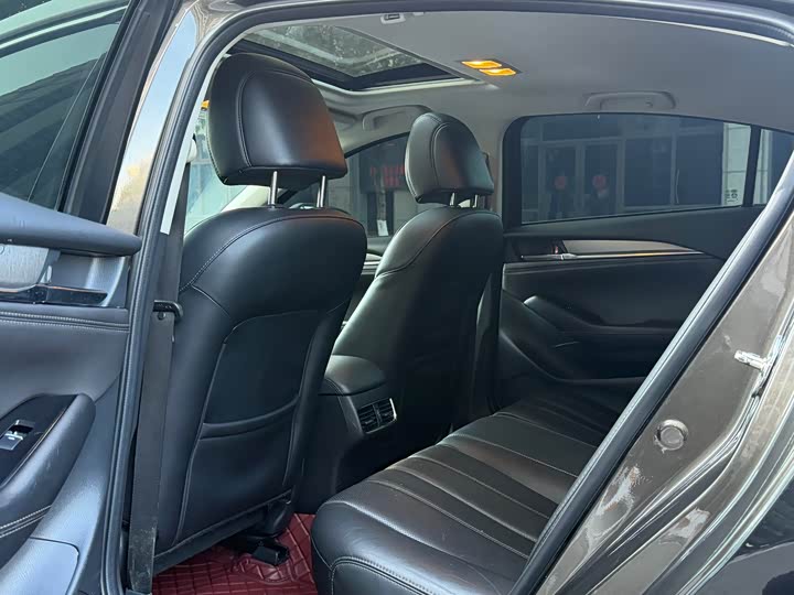 Фото 5 - Mazda Atenza