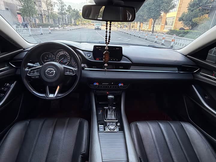 Фото 6 - Mazda Atenza