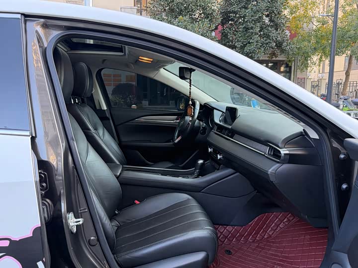 Фото 8 - Mazda Atenza