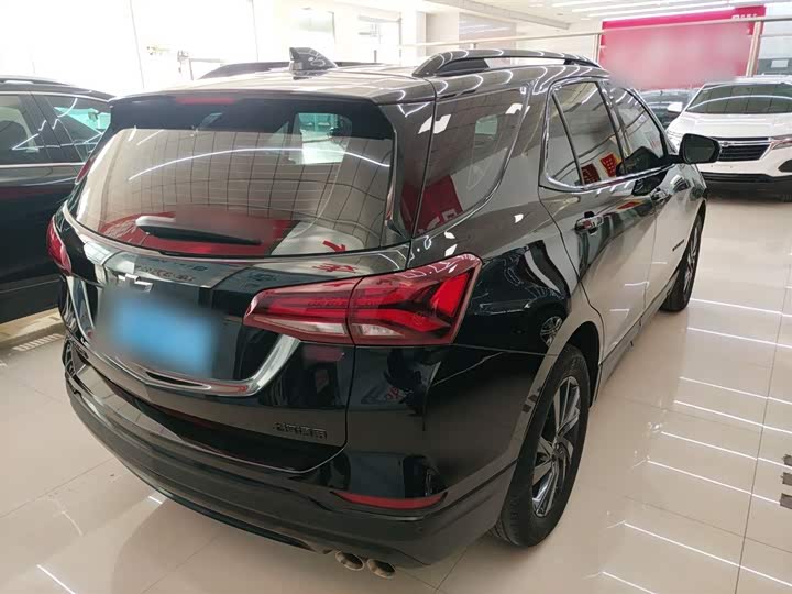 Фото 7 - Chevrolet Equinox