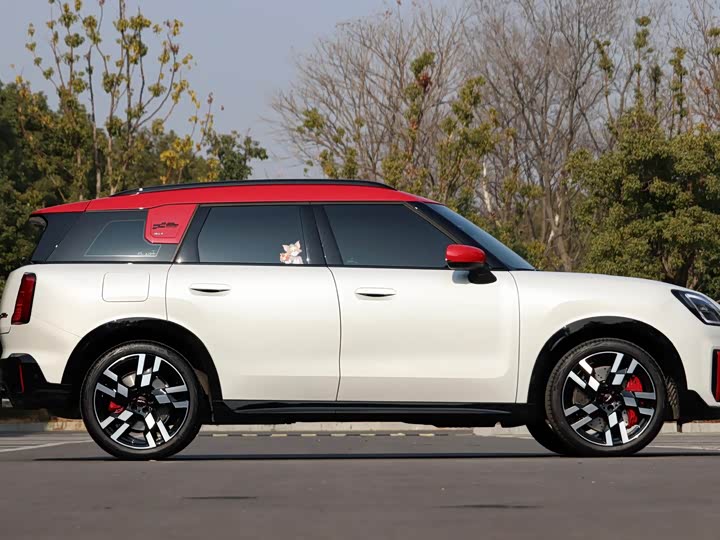 Фото 4 - Mini Countryman JCW