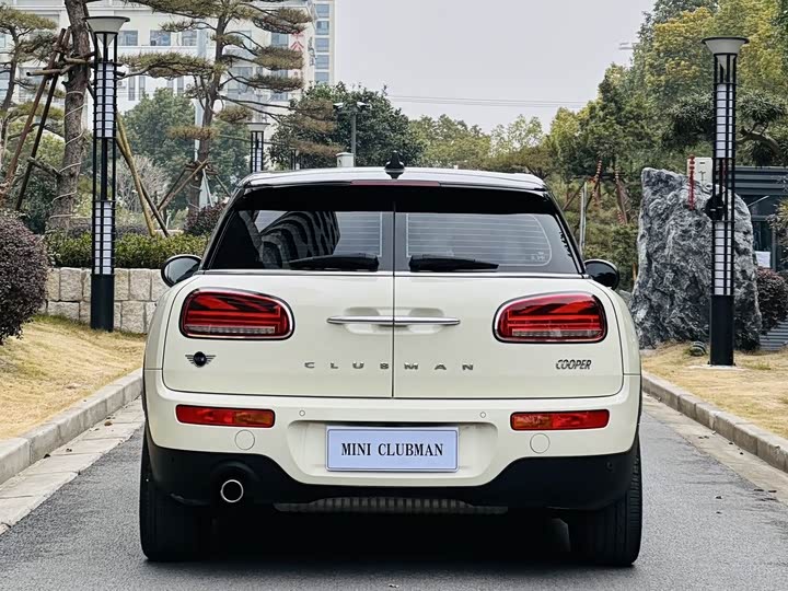 Фото 5 - Mini Clubman
