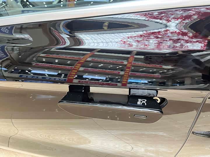 Фото 9 - BYD Han