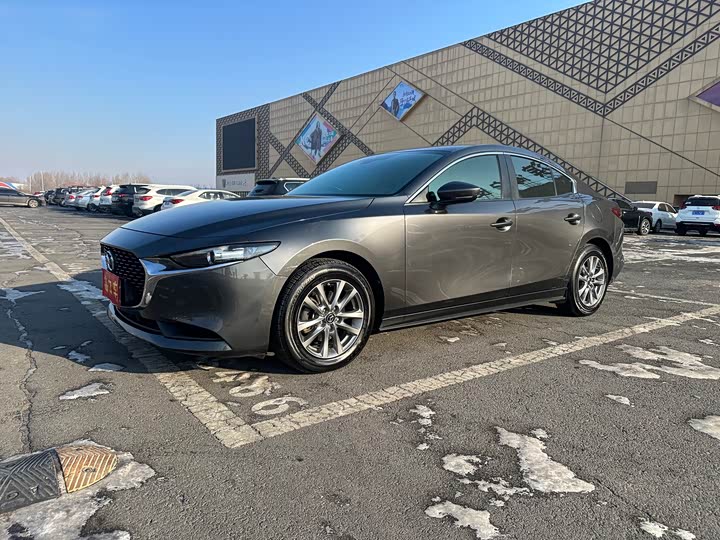 Фото 1 - Mazda 3 (Axela)