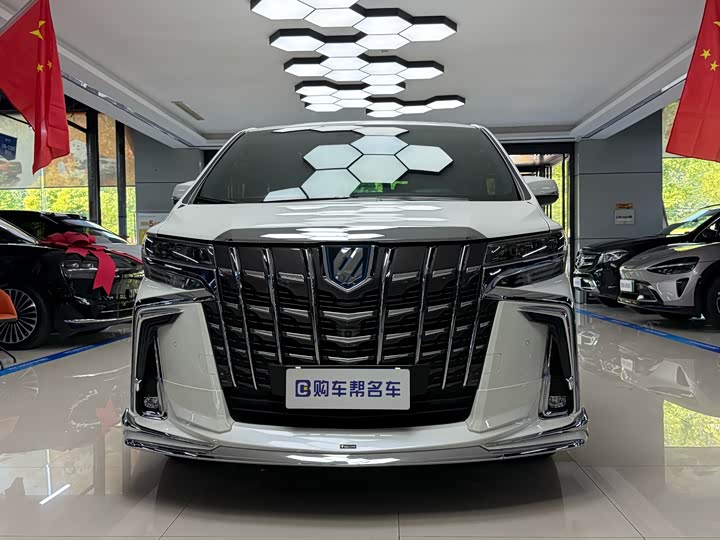 Фото 2 - Toyota Alphard