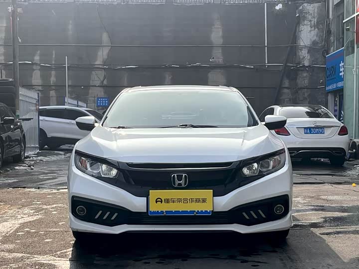 Фото 2 - Honda Civic