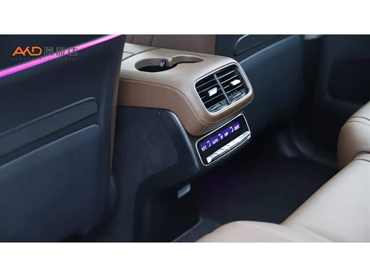 Фото 9 - Mercedes-Benz GLE-Class