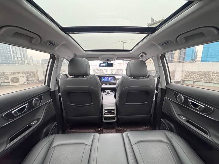 Фото 8 - Chery Tiggo 8 Pro