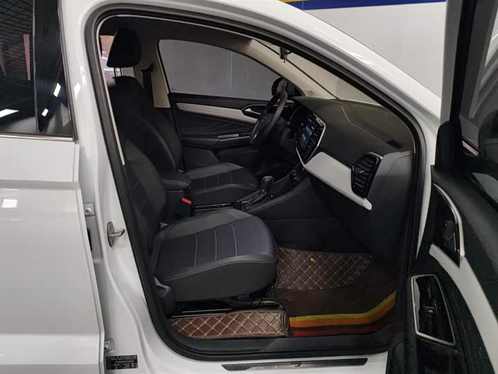 Фото 8 - Jetta VS7