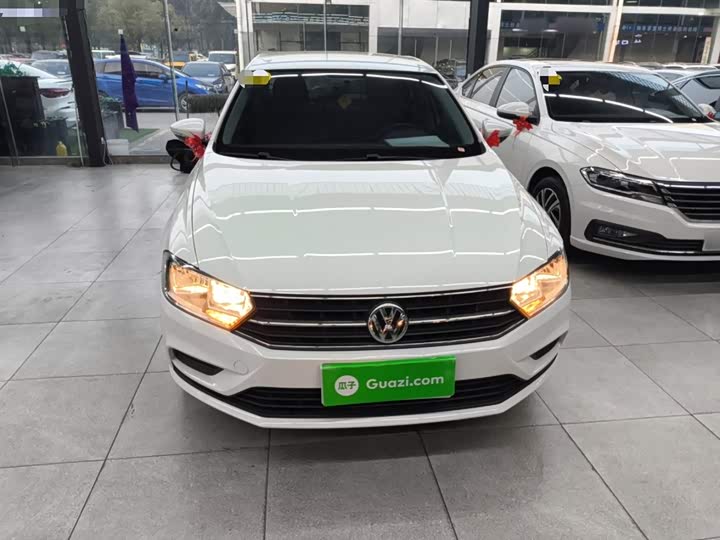 Фото 3 - Volkswagen Bora