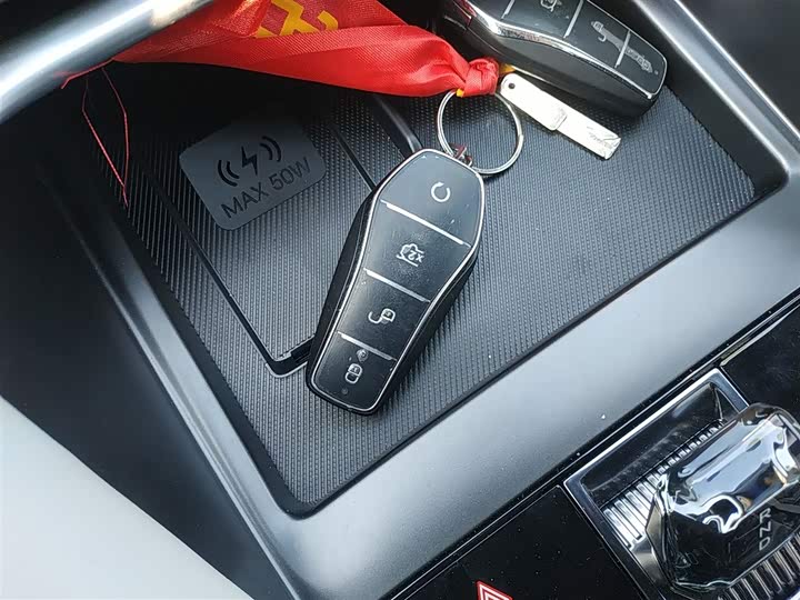 Фото 9 - BYD Song Plus Hybrid/EV