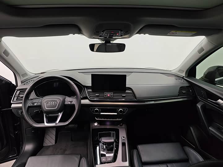 Фото 7 - Audi Q5L