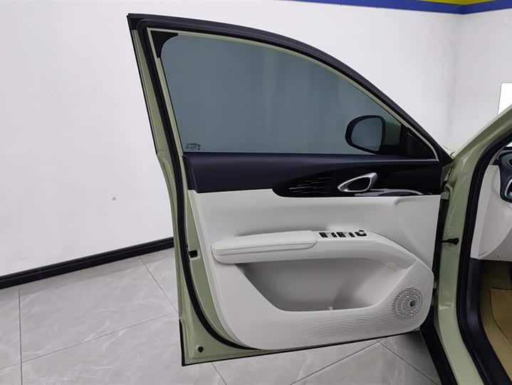 Фото 7 - Geely Galaxy Geome