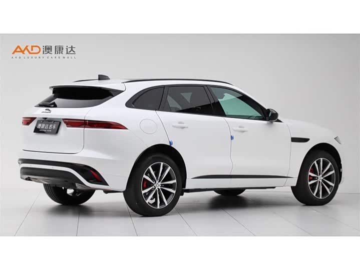 Фото 3 - Jaguar F-Pace